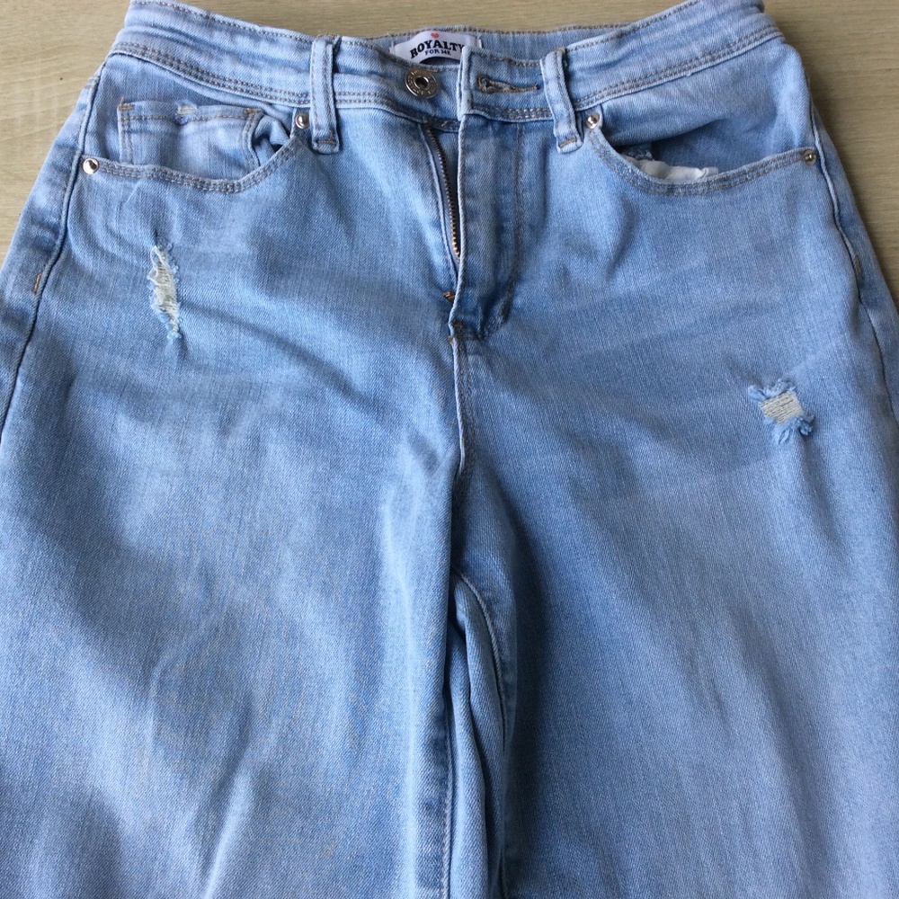 Ripped wide leg jeans